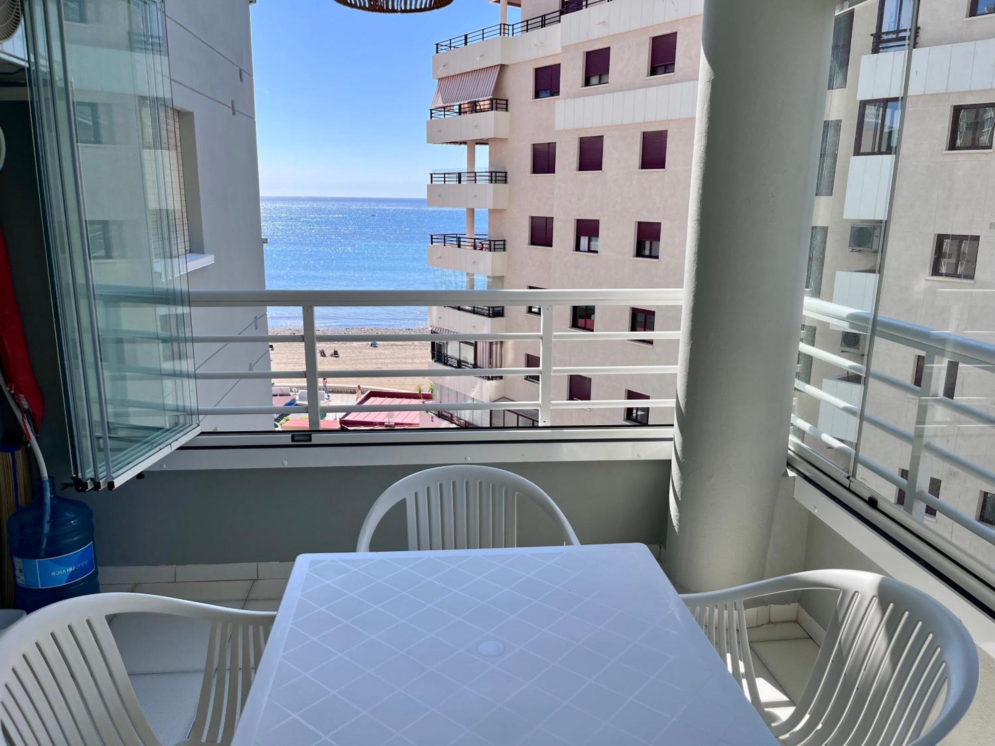 Modern Apartment On The Beach With Pool Calpe Eksteriør bilde