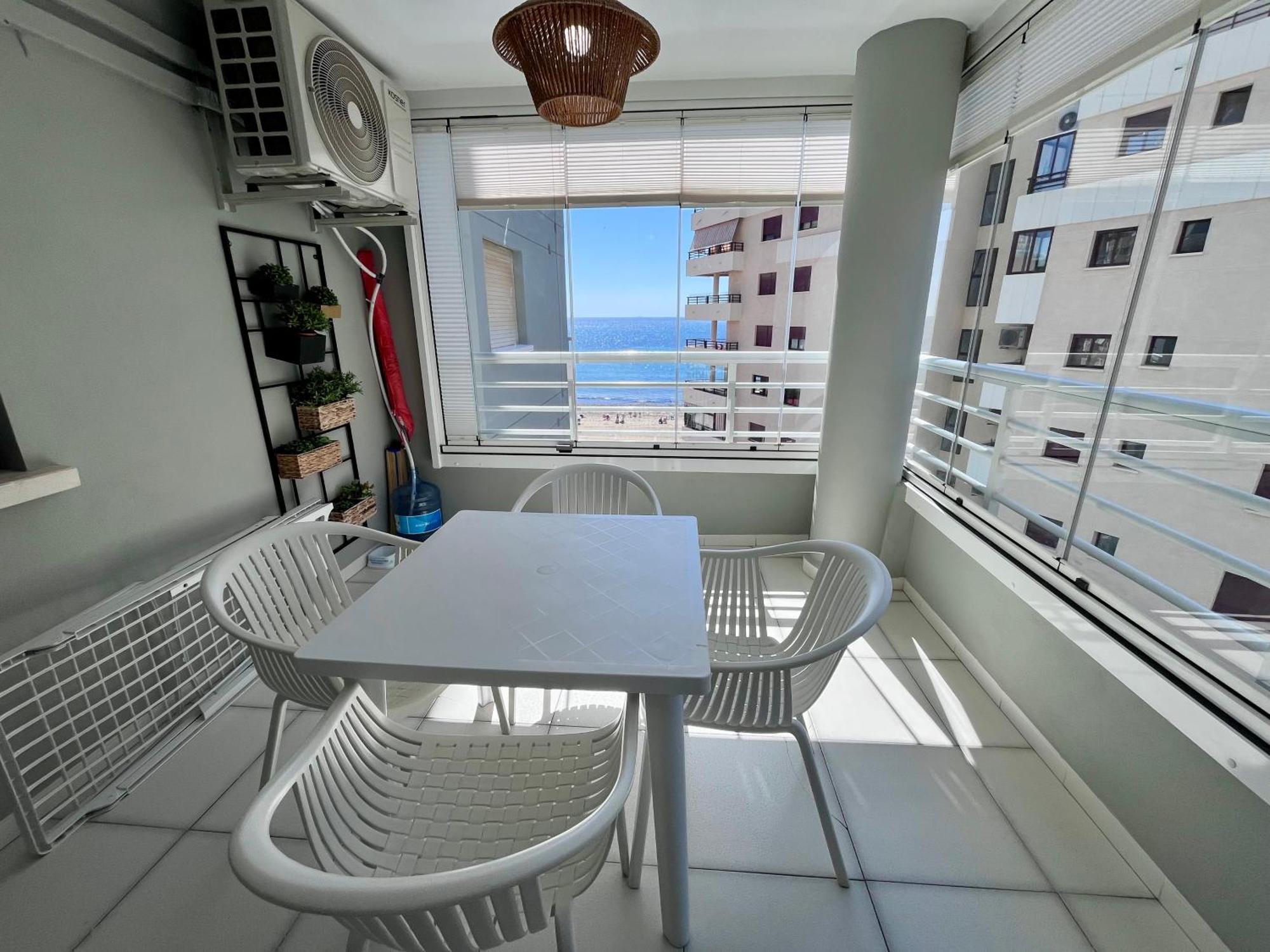 Modern Apartment On The Beach With Pool Calpe Eksteriør bilde